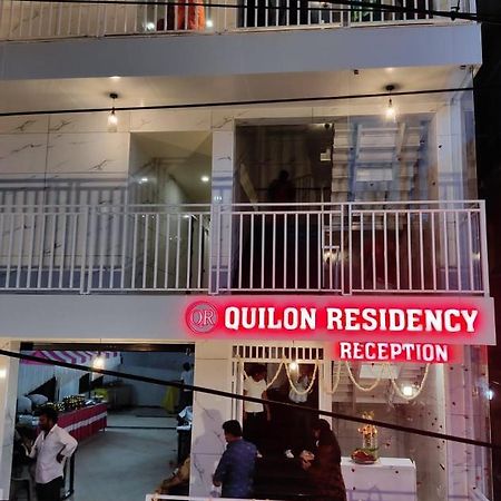 Апартаменты Quilon Residency Коллам Экстерьер фото